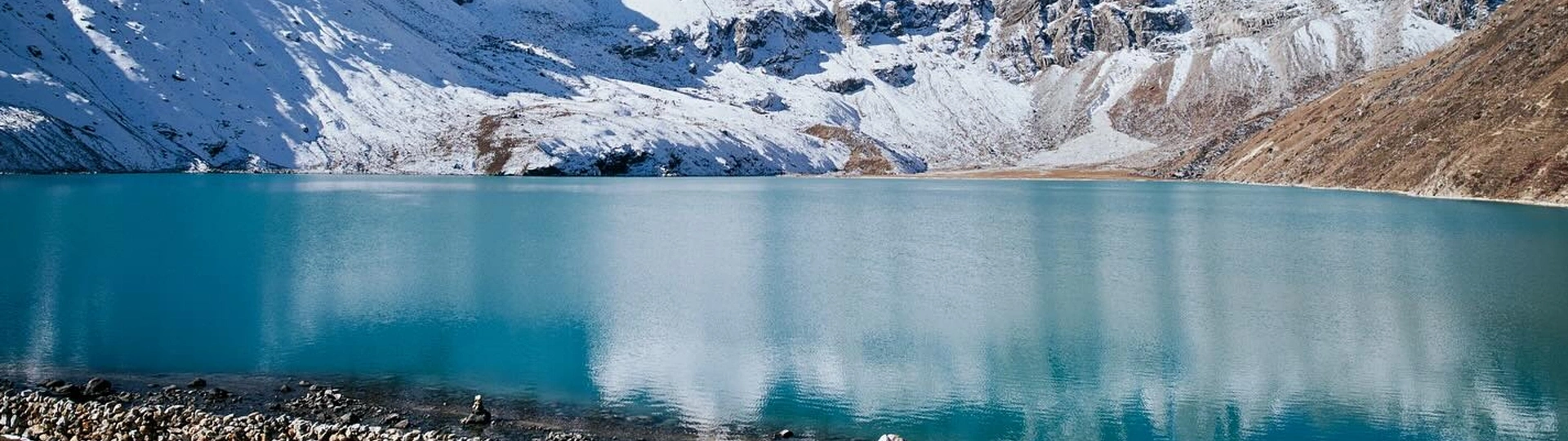 Web banner for Gokyo Valley Trek vs. Everest Base Camp Trek