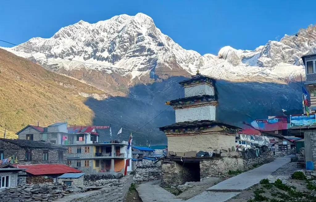 Web banner for Tsum Valley Manaslu Circuit Trek