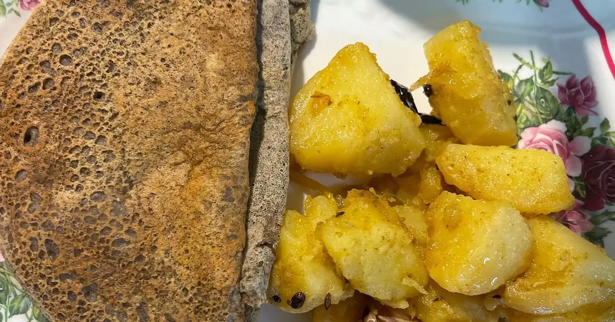 Buckwheat bread during the Gokyo trekking