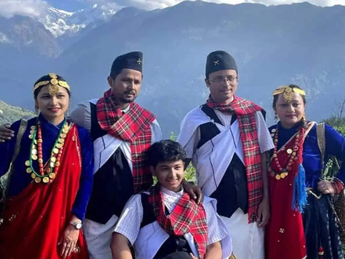 Family Photo during Ghandruk Trek