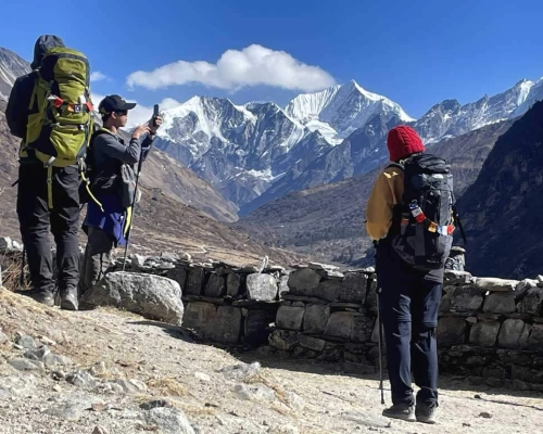 Mountain And Mani Wall Lang
