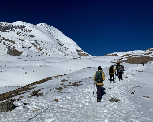 Throng La Pass Trek