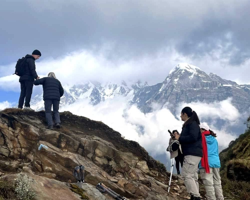 Trekkers At Mardi View Poin